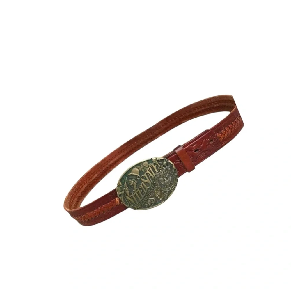 United States Of America. Brass Buckle on Leather Weaved Braided Belt. Size 40.